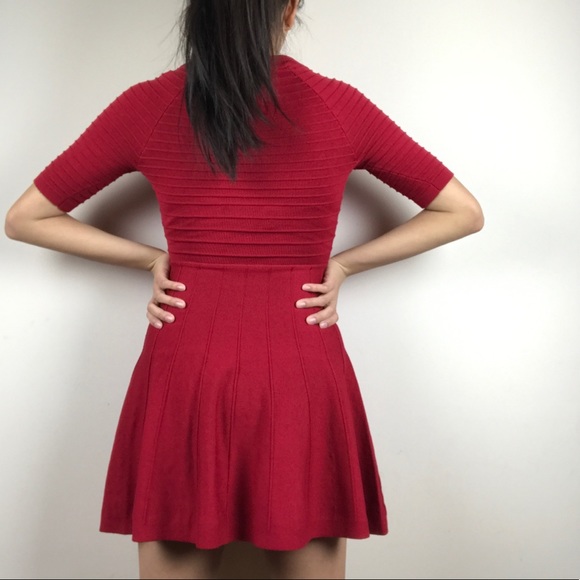 Candie's red dress! - Picture 6 of 8